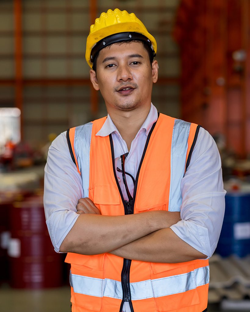 foreman-or-worker-work-at-factory-site-check-up-DL8K3GD.jpg